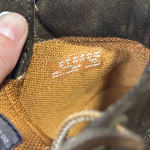 Timberland Waterproof Boots with Clear Sole (8.5 Toddler) - Picture 7 of 9